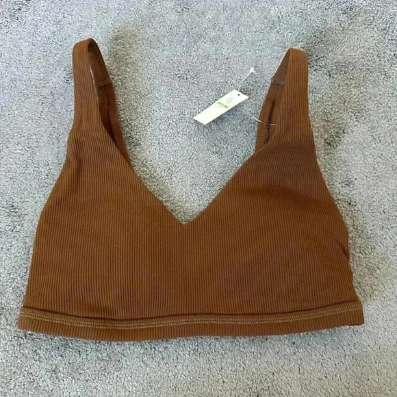 Offline by Aerie Goals Medium Support Sports Bra Ribbed V-Neck Small in Rust - Picture 1 of 9